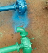 養(yǎng)殖場排污泵選擇之污水泵，立式絞刀抽糞泵